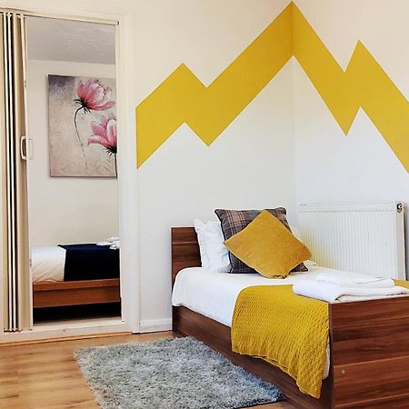Epicsa - Family & Corporate Stay Mews Apartments With Free Parking CBG Exterior foto