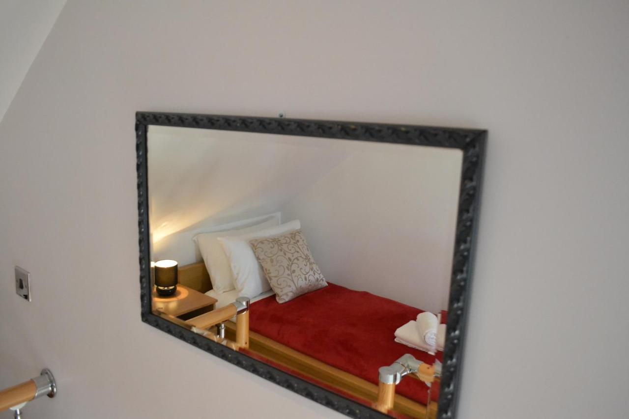 Epicsa - Family & Corporate Stay Mews Apartments With Free Parking CBG Exterior foto