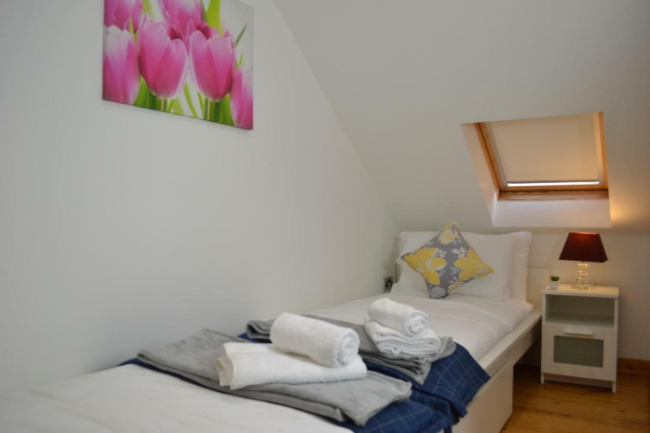 Epicsa - Family & Corporate Stay Mews Apartments With Free Parking CBG Exterior foto